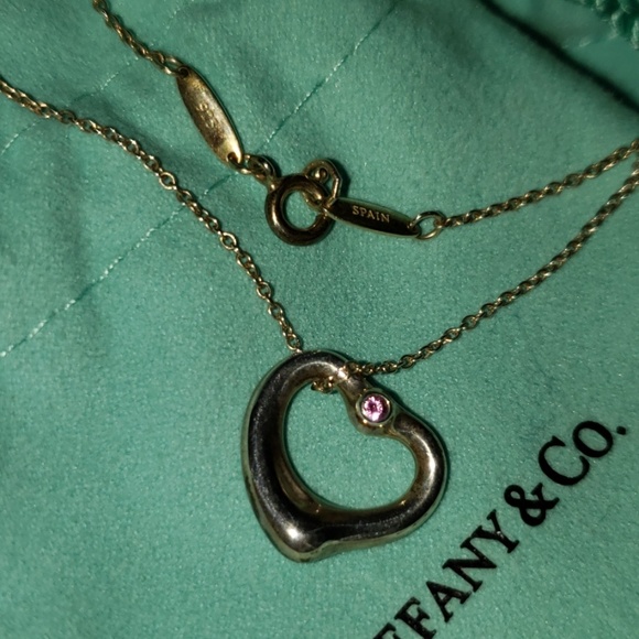 Tiffany & Co. Jewelry - TIFFANY PINK SAPPHIRE PERETTI SMALL HEART PENDANT